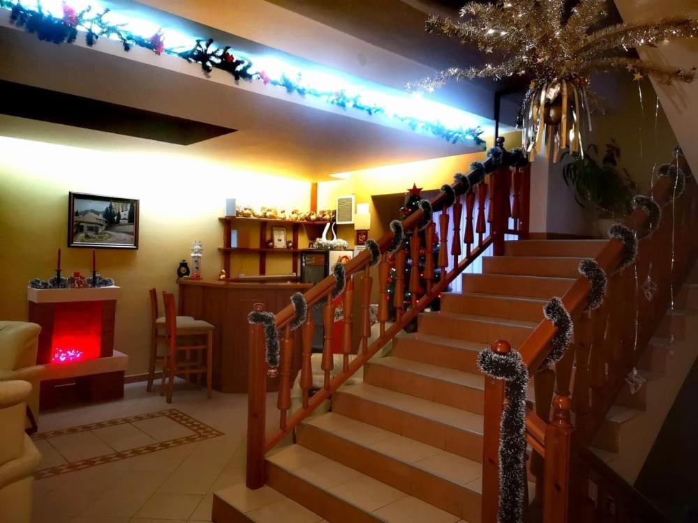 Family Hotel Nadine Бансько Екстер'єр фото