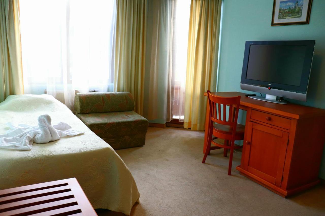 Family Hotel Nadine Бансько Екстер'єр фото