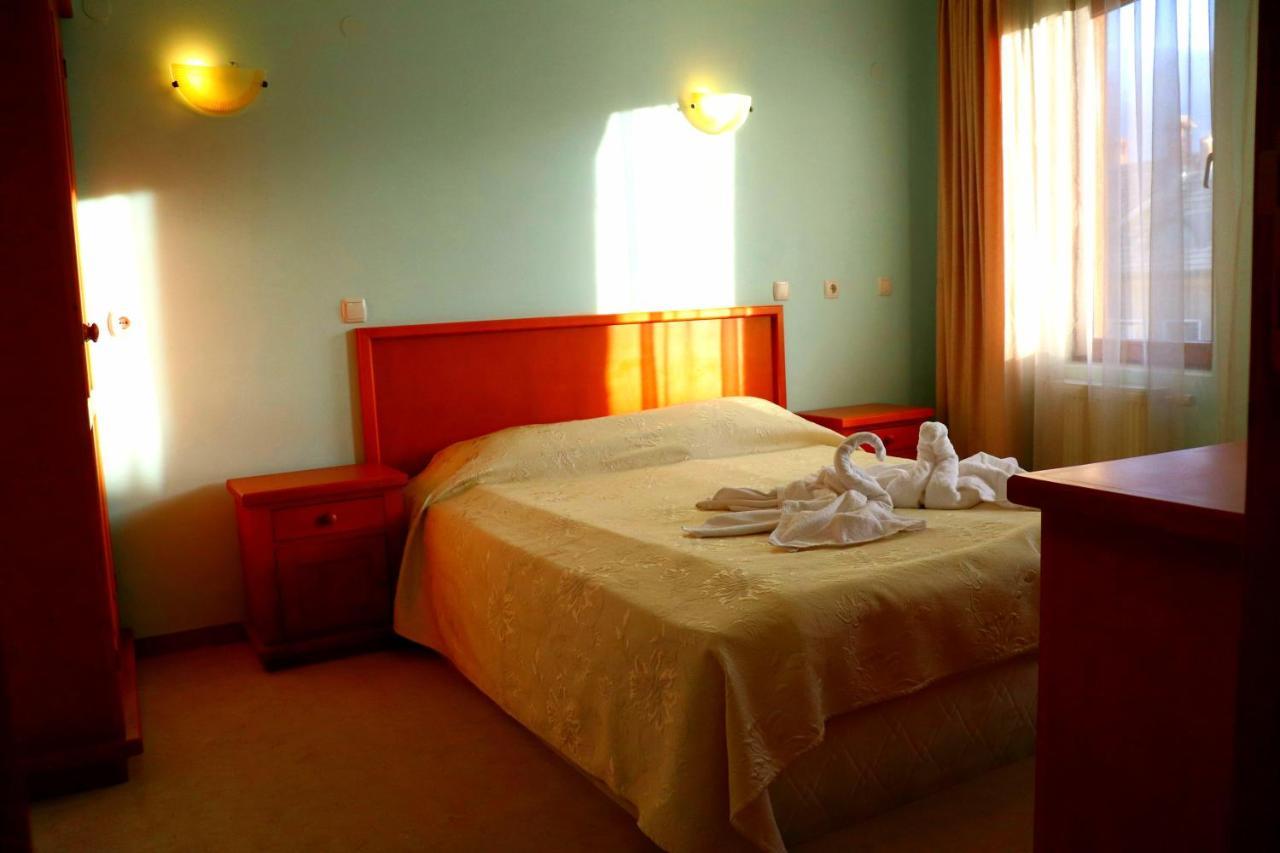 Family Hotel Nadine Бансько Екстер'єр фото
