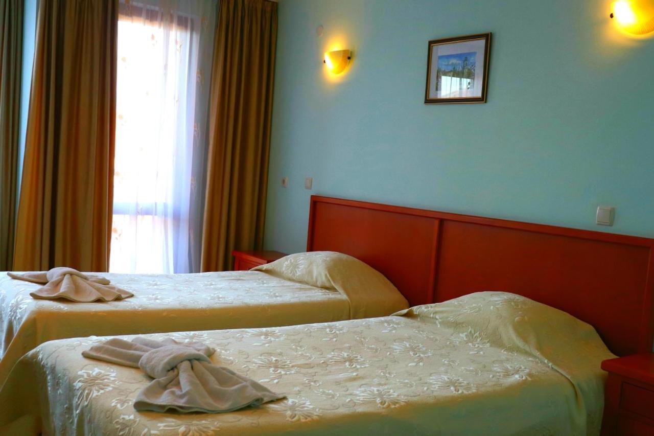 Family Hotel Nadine Бансько Екстер'єр фото